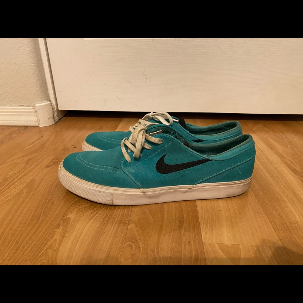 Nike Janoski shoes